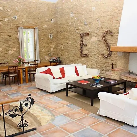 La Bomba Is A Stunning In Glorious Countryside With Private Pool *
