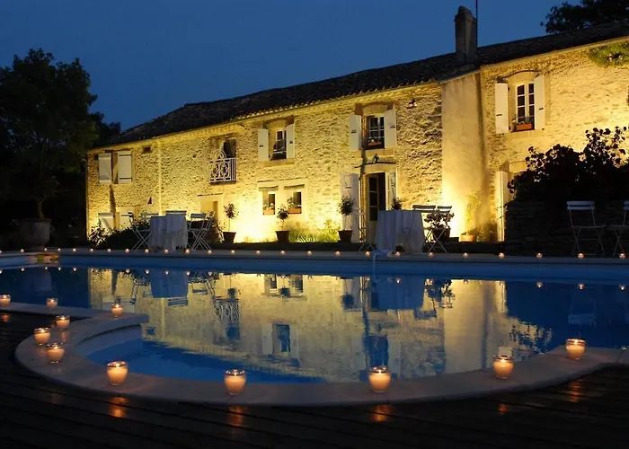 La Bomba Is A Stunning Farmhouse In Glorious Countryside With Private Pool