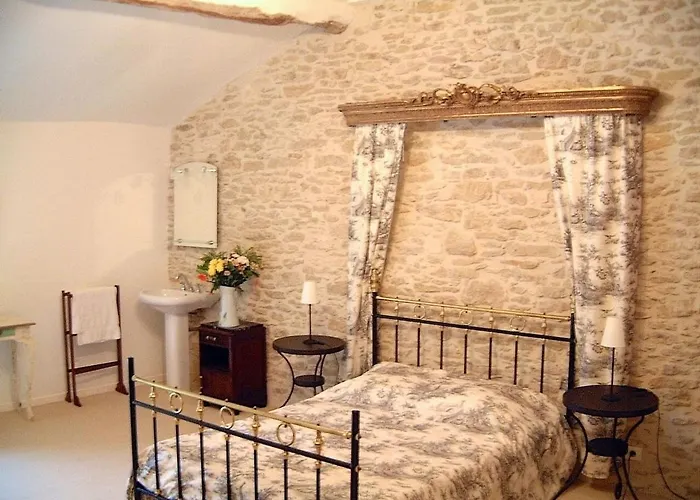 La Bomba Is A Stunning Farmhouse In Glorious Countryside With Private Pool فيلة